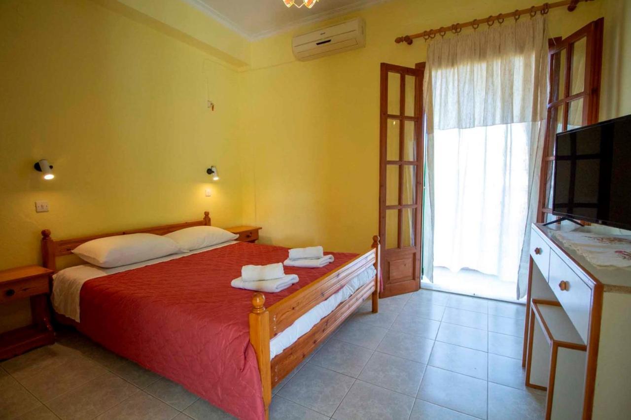 Tzoras‌ ‌Apartments‌ ‌Roda‌ ‌Corfu‌ Litheres Exterior foto